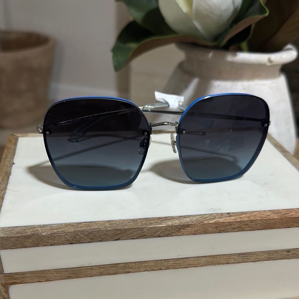 Blue Oversized Square Sunglasses - Unbranded